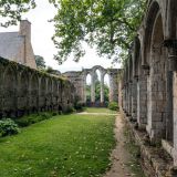 246-Abbaye-de-Beaufort,-Pomplain-Bretagne,-Frankreich-Juni-2024.jpg